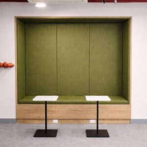 Soft seating / NICHO con banca tapizada